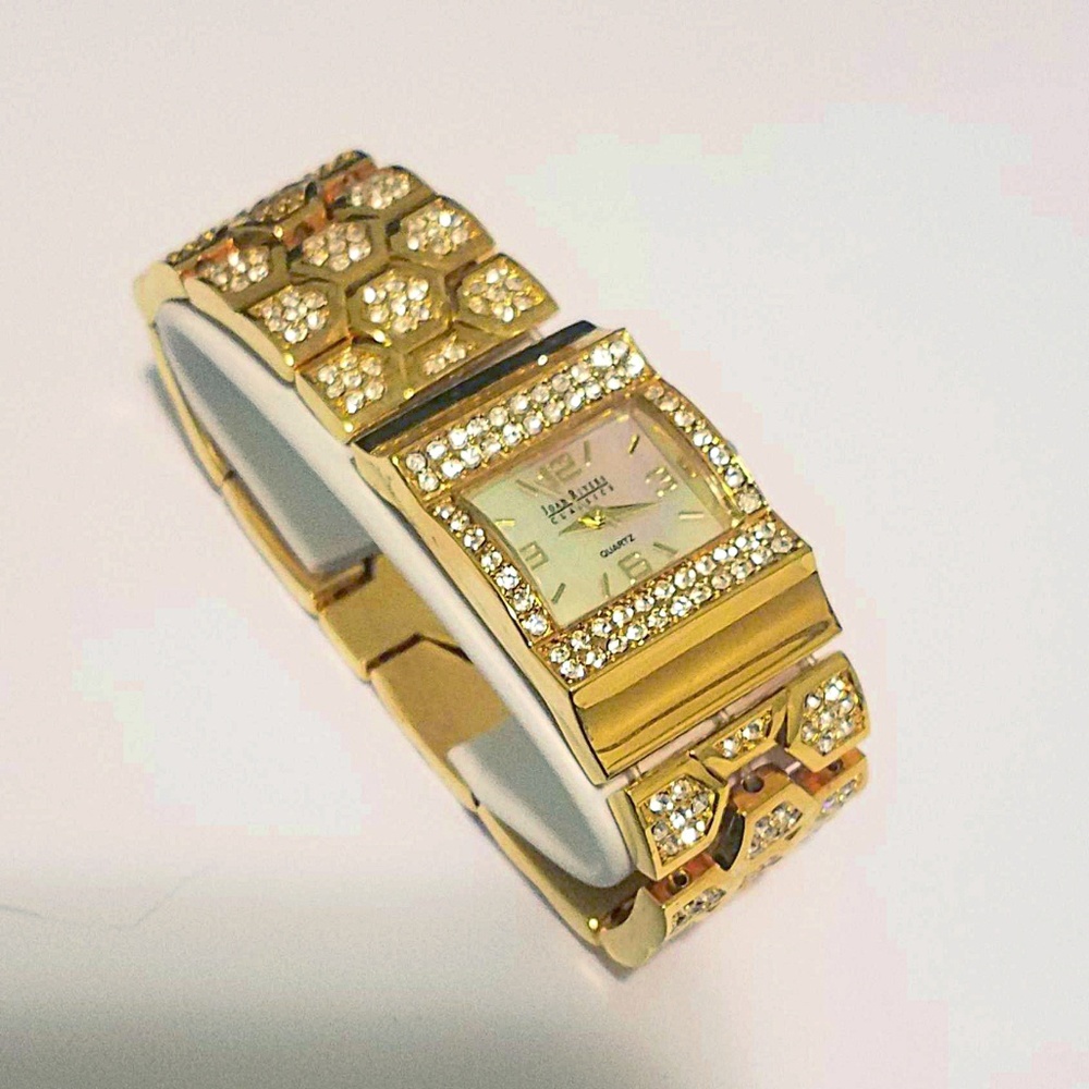 Joan Rivers classic gold watch with stretch band